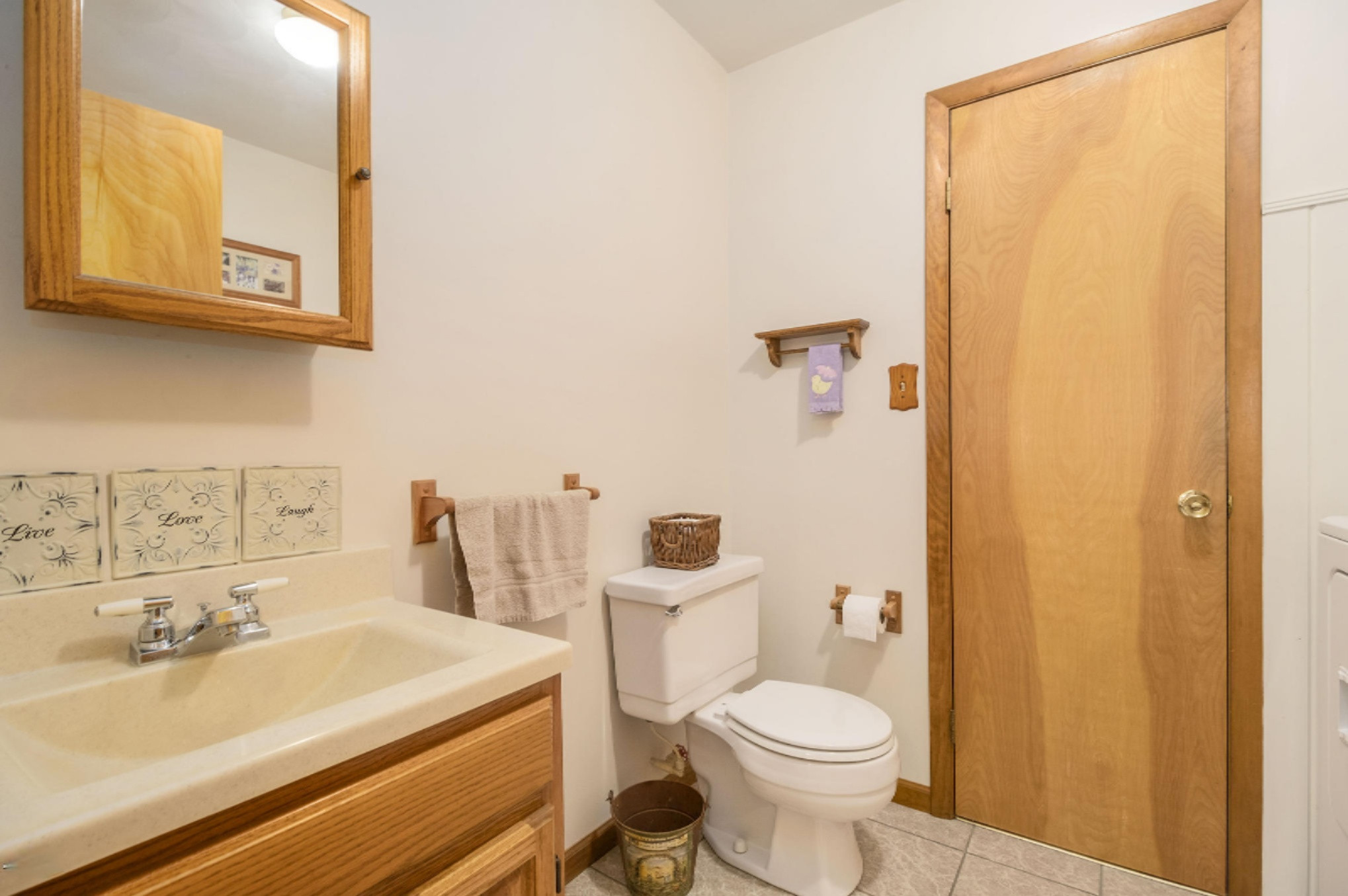 63598 Peck Academy Road Constantine, MI 49042 - Photo 17 of 40 Main Floor 1/2 Bath