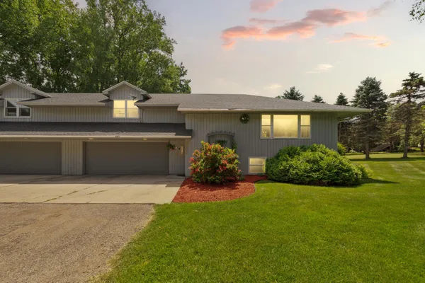 $259,900 | 2205 17th Street Northwest, Faribault, MN 55021