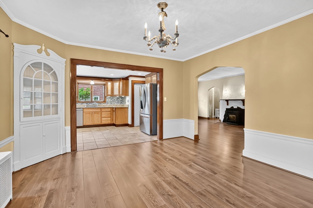 33 Olmsted Drive Springfield, MA 01108 - Photo 7 of 23