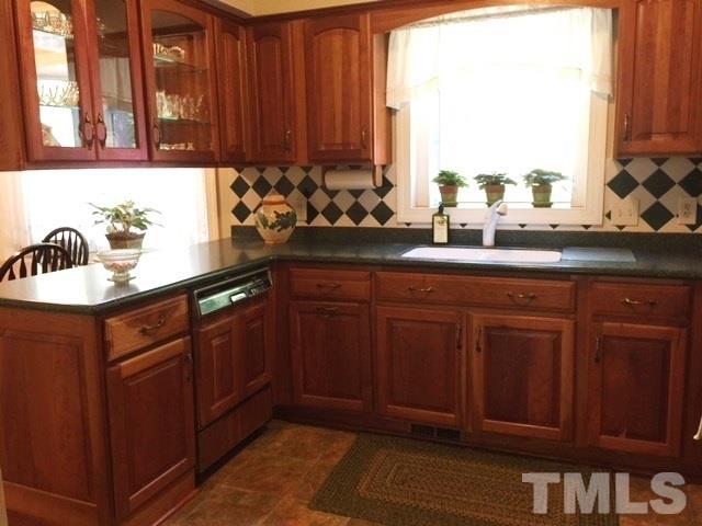 1414 Kingston Ridge Road Cary, NC 27511 - Photo 5 of 16