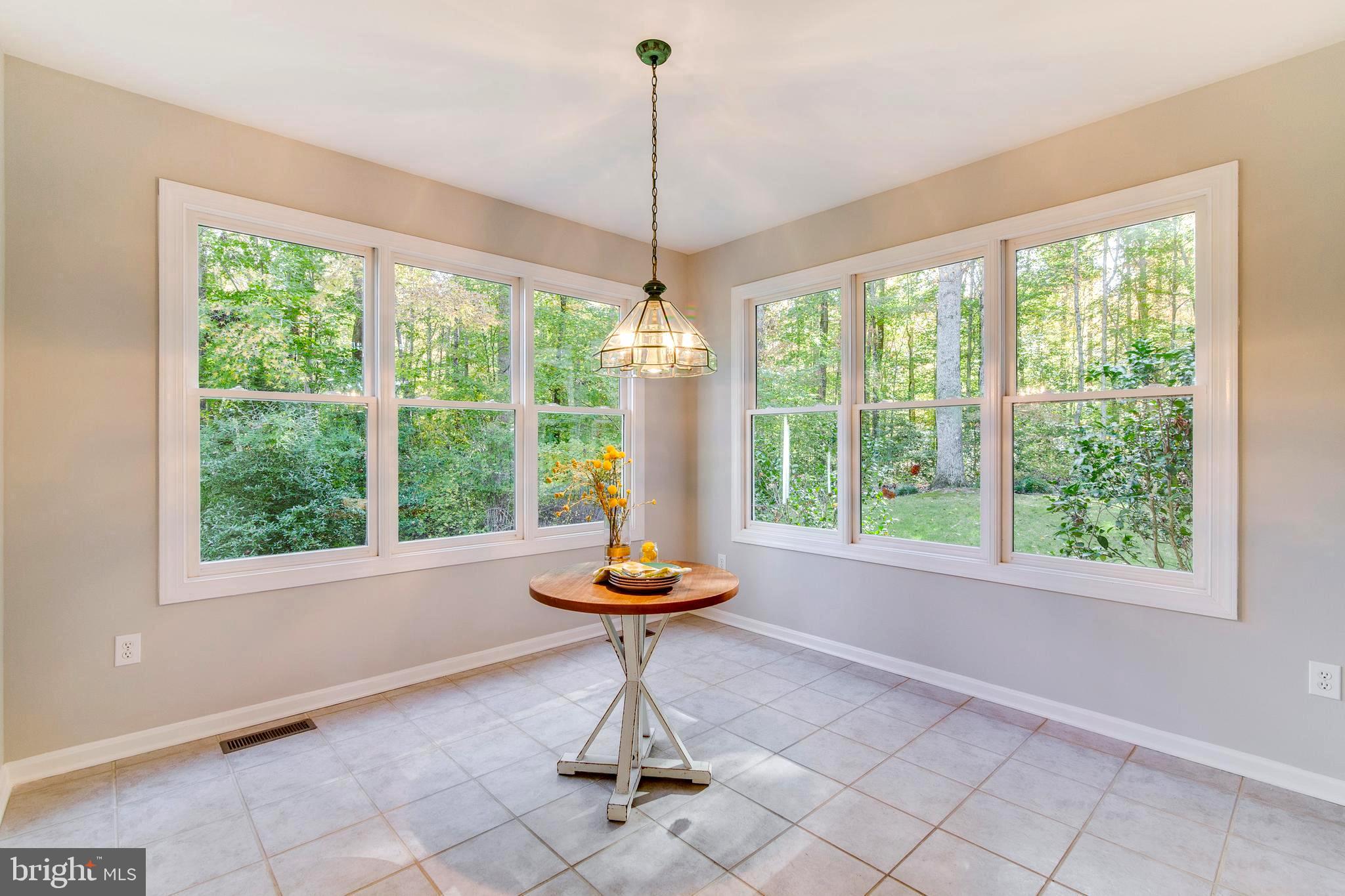 8 Keswick Road Stafford, VA 22556 - Photo 16 of 35 Informal meals or a place to relax in the sunroom