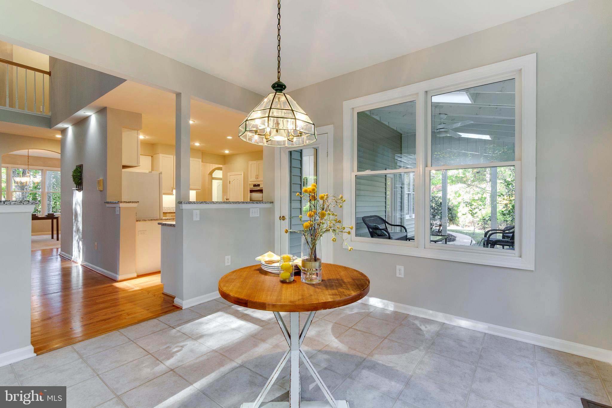 8 Keswick Road Stafford, VA 22556 - Photo 6 of 35 Sunroom off of kitchen and family room
