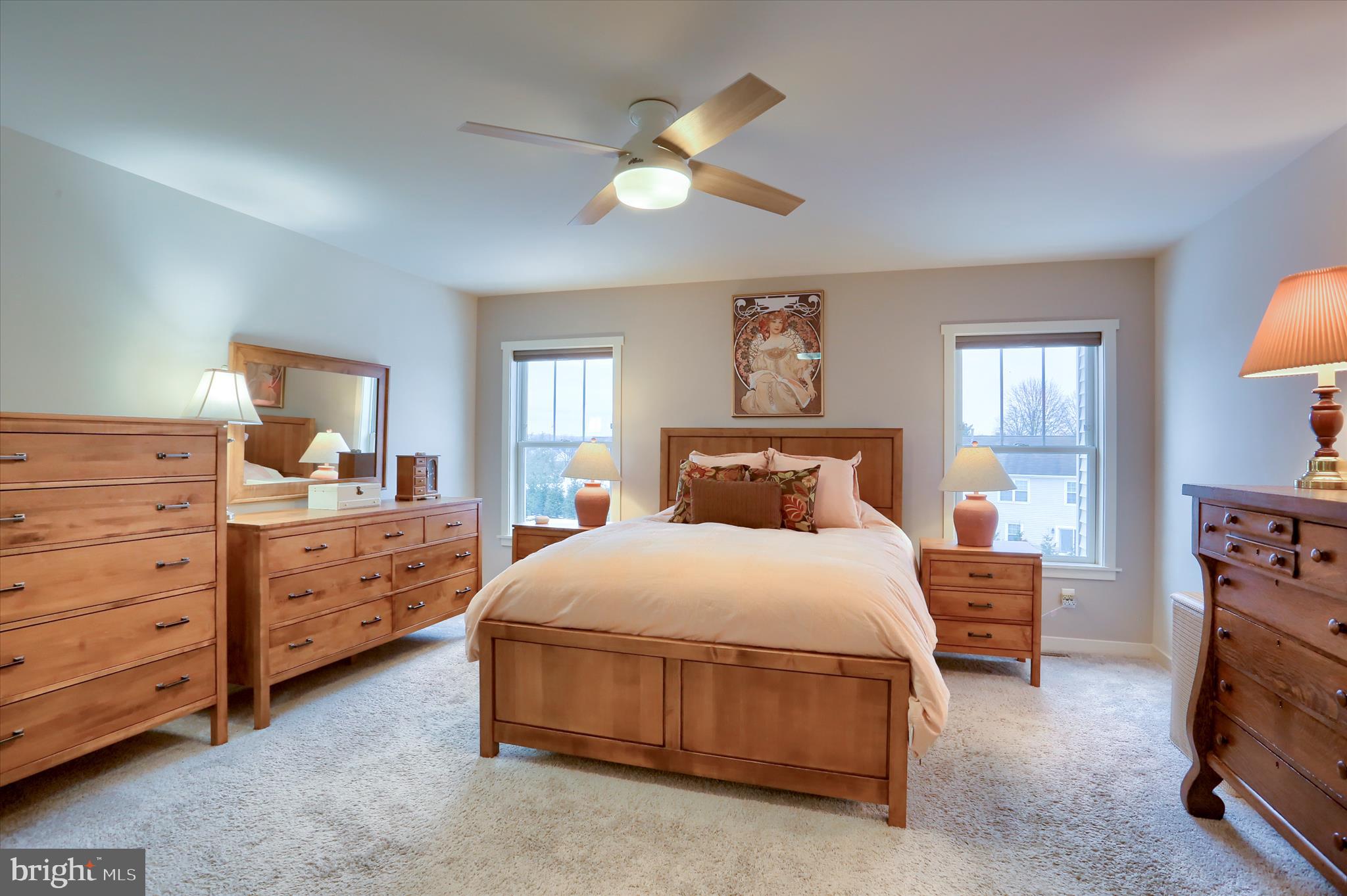 6238 Overview Lane Harrisburg, PA 17111 - Photo 19 of 34 a bedroom with a bed and a dresser