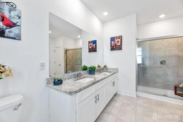 $2,950 | 921 Vanderbergh Boulevard, Monroe Township, NJ 08831