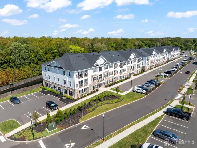 $2,950 | 921 Vanderbergh Boulevard, Monroe Township, NJ 08831