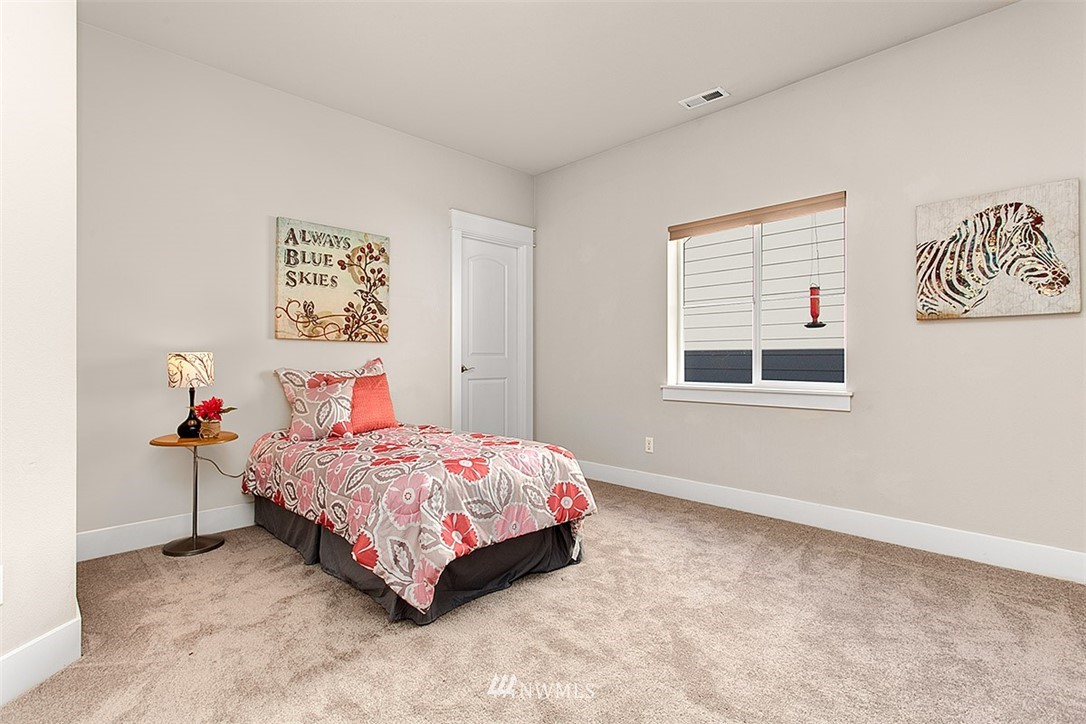 4813 Northeast 13th Place Renton, WA 98059 - Photo 15 of 21 Gallery Image 15