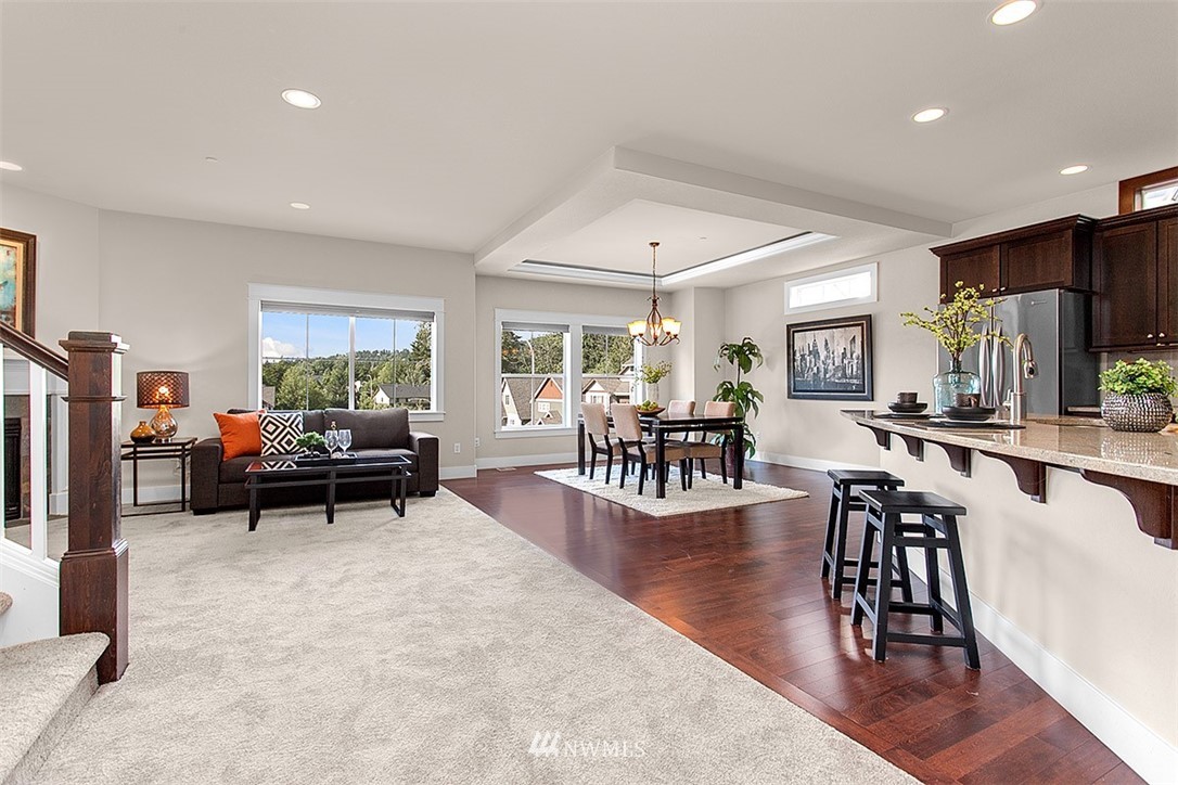 4813 Northeast 13th Place Renton, WA 98059 - Photo 3 of 21 Gallery Image 3
