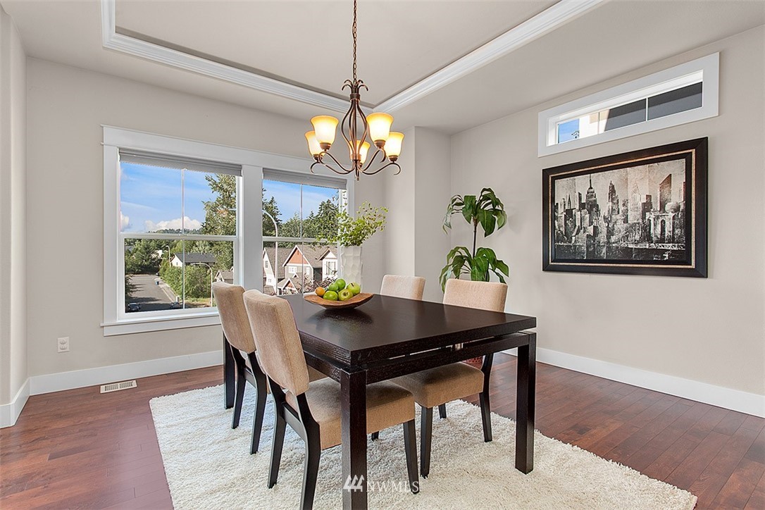 4813 Northeast 13th Place Renton, WA 98059 - Photo 6 of 21 Gallery Image 6