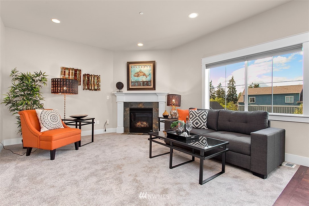 4813 Northeast 13th Place Renton, WA 98059 - Photo 8 of 21 Gallery Image 8