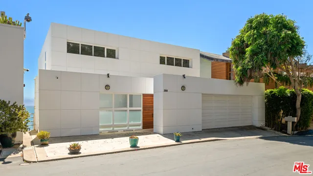 a backyard of a house