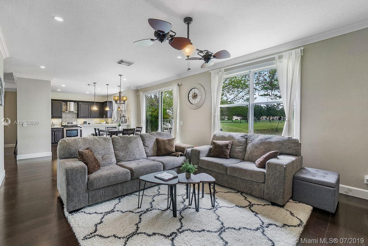 650 Gazetta Way West Palm Beach, FL 33413 - Photo 11 of 35