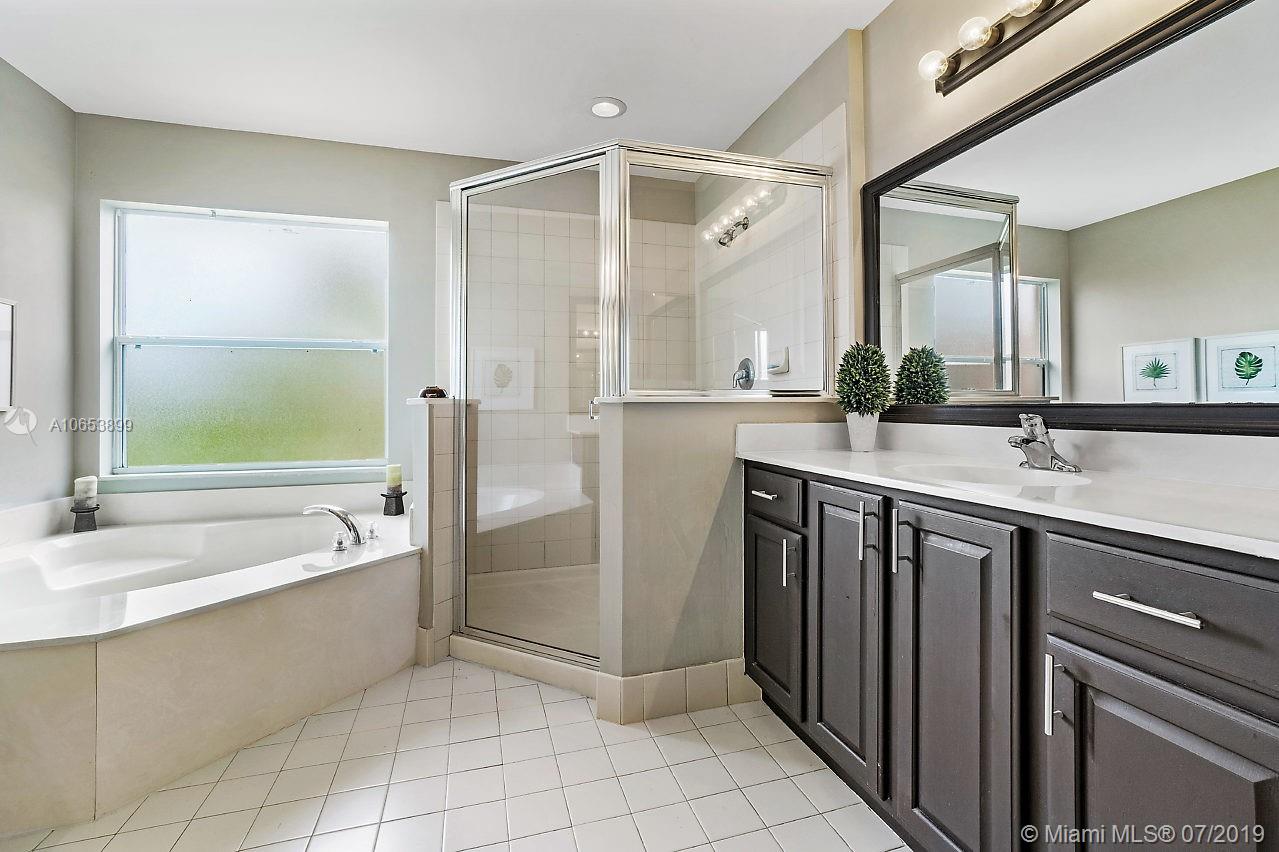 650 Gazetta Way West Palm Beach, FL 33413 - Photo 21 of 35