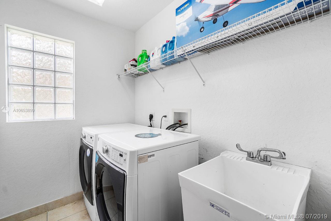 650 Gazetta Way West Palm Beach, FL 33413 - Photo 25 of 35