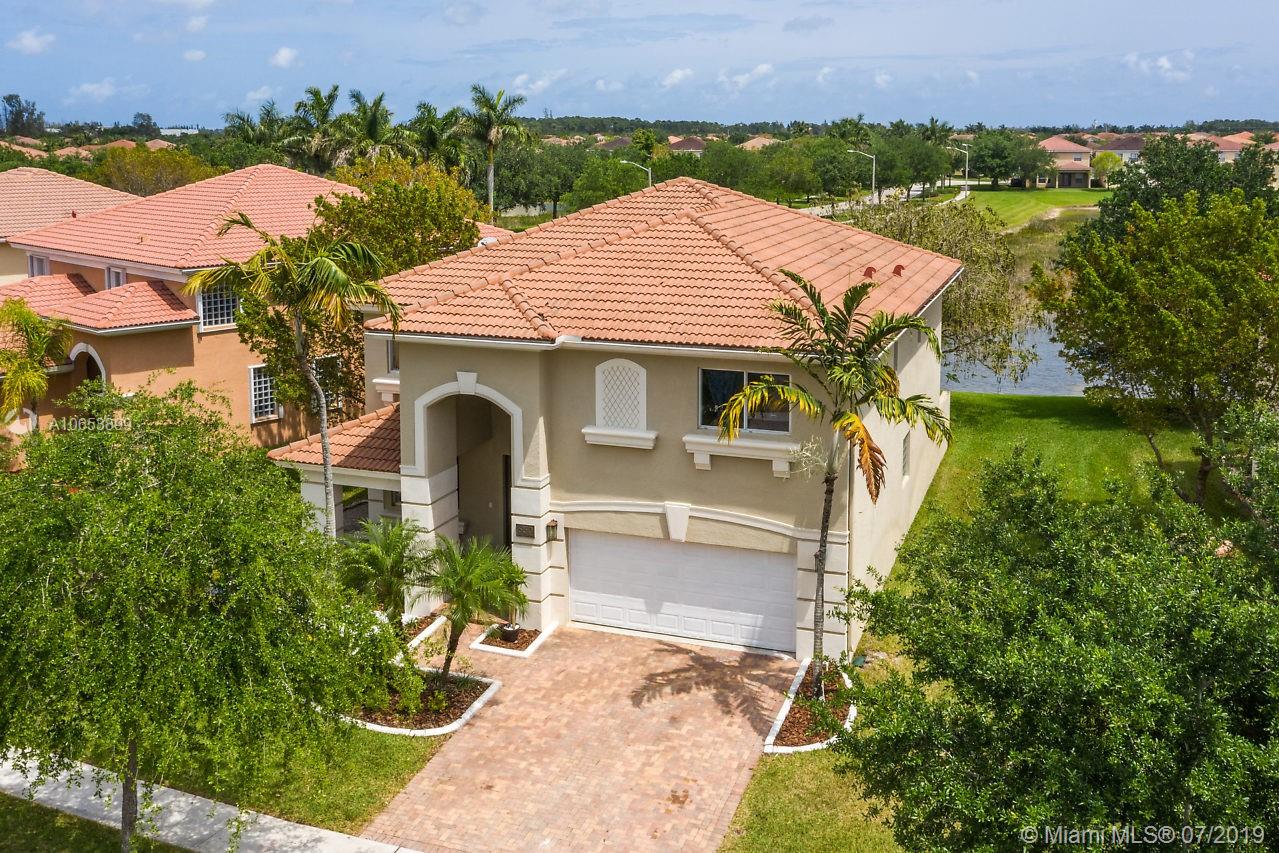 650 Gazetta Way West Palm Beach, FL 33413 - Photo 31 of 35