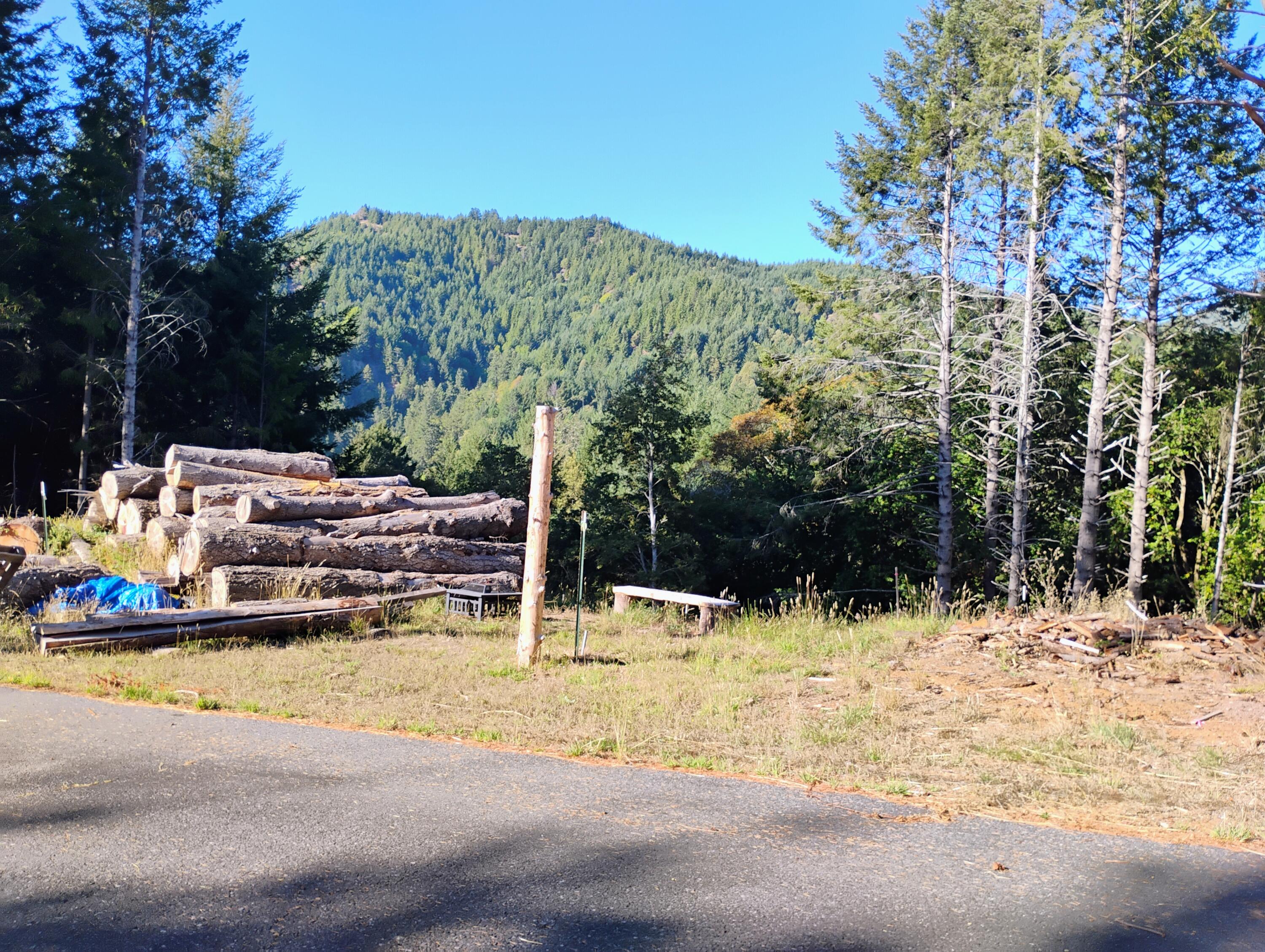 197-207 Ridge Road Shelter Cove, CA 95589 - Photo 2 of 8 1000003993