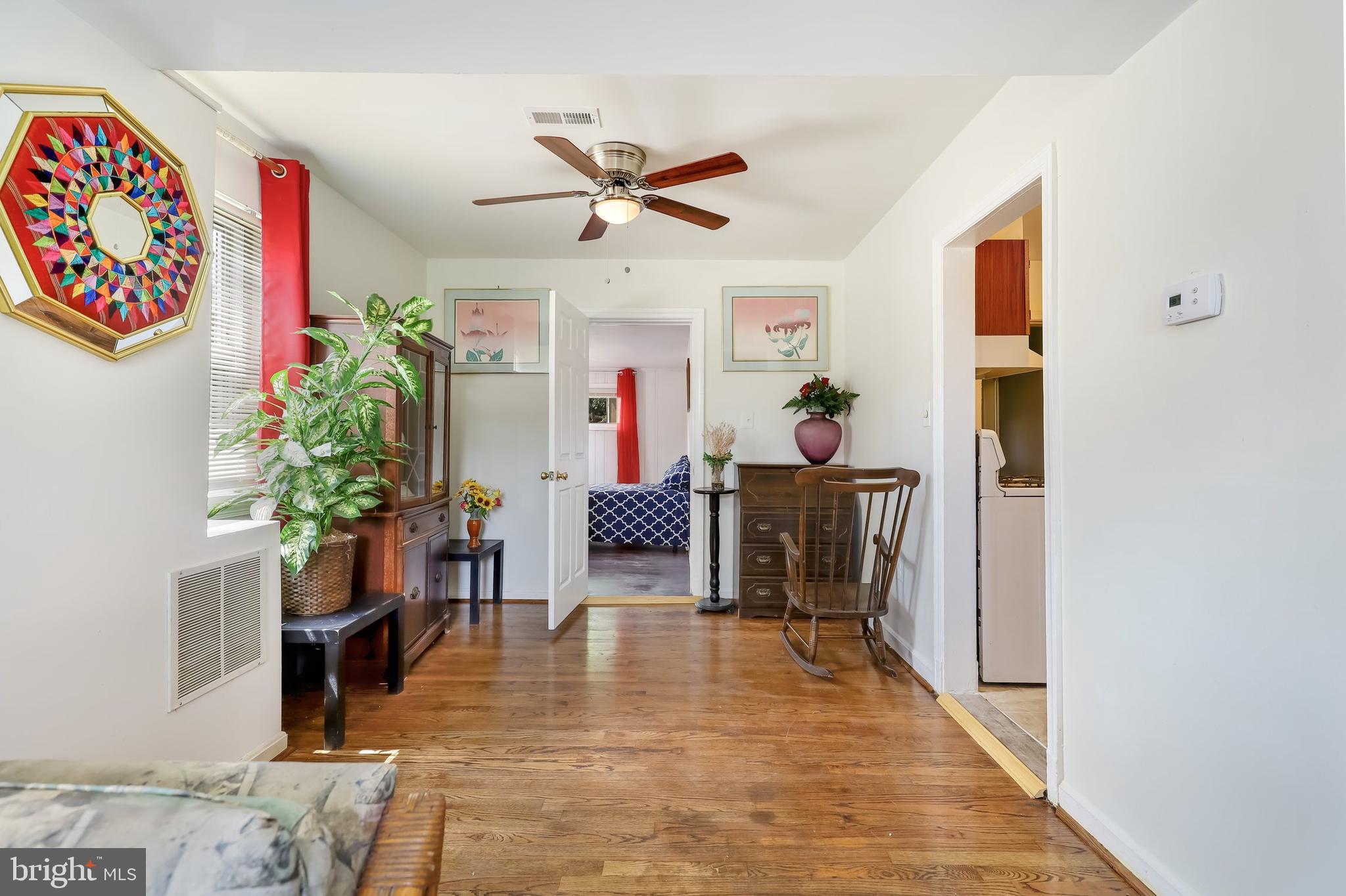 802 Patton Drive Silver Spring, MD 20901 - Photo 8 of 34 Gallery Image 8