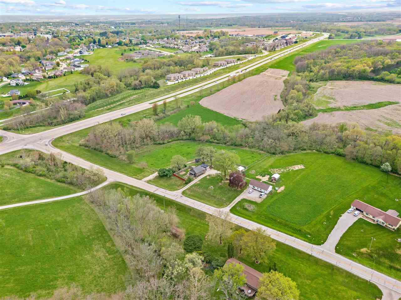 3802 Tipton Road Muscatine, IA 52761 - Photo 42 of 44 Gallery Image 42