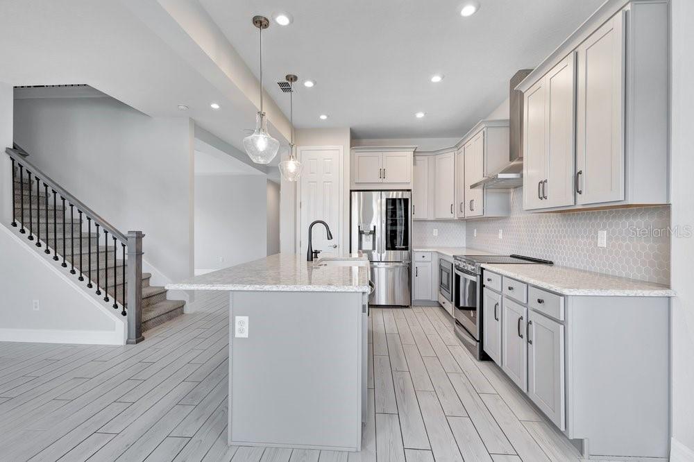 11902 Landing Point Loop Orlando, FL 32832 - Photo 12 of 43 Gallery Image 12