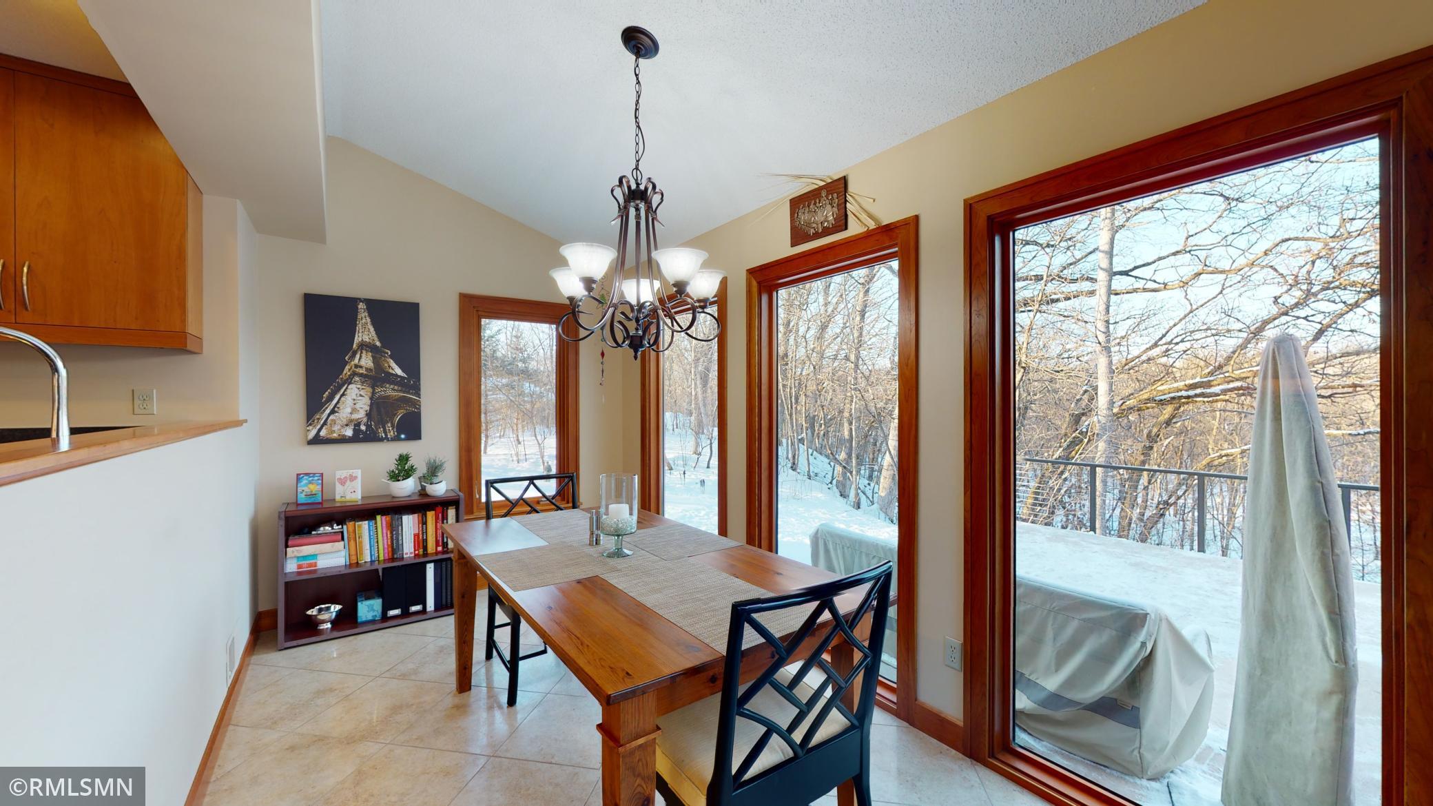 6770 Buckridge Court Northeast Rochester, MN 55906 - Photo 8 of 40 Gallery Image 8