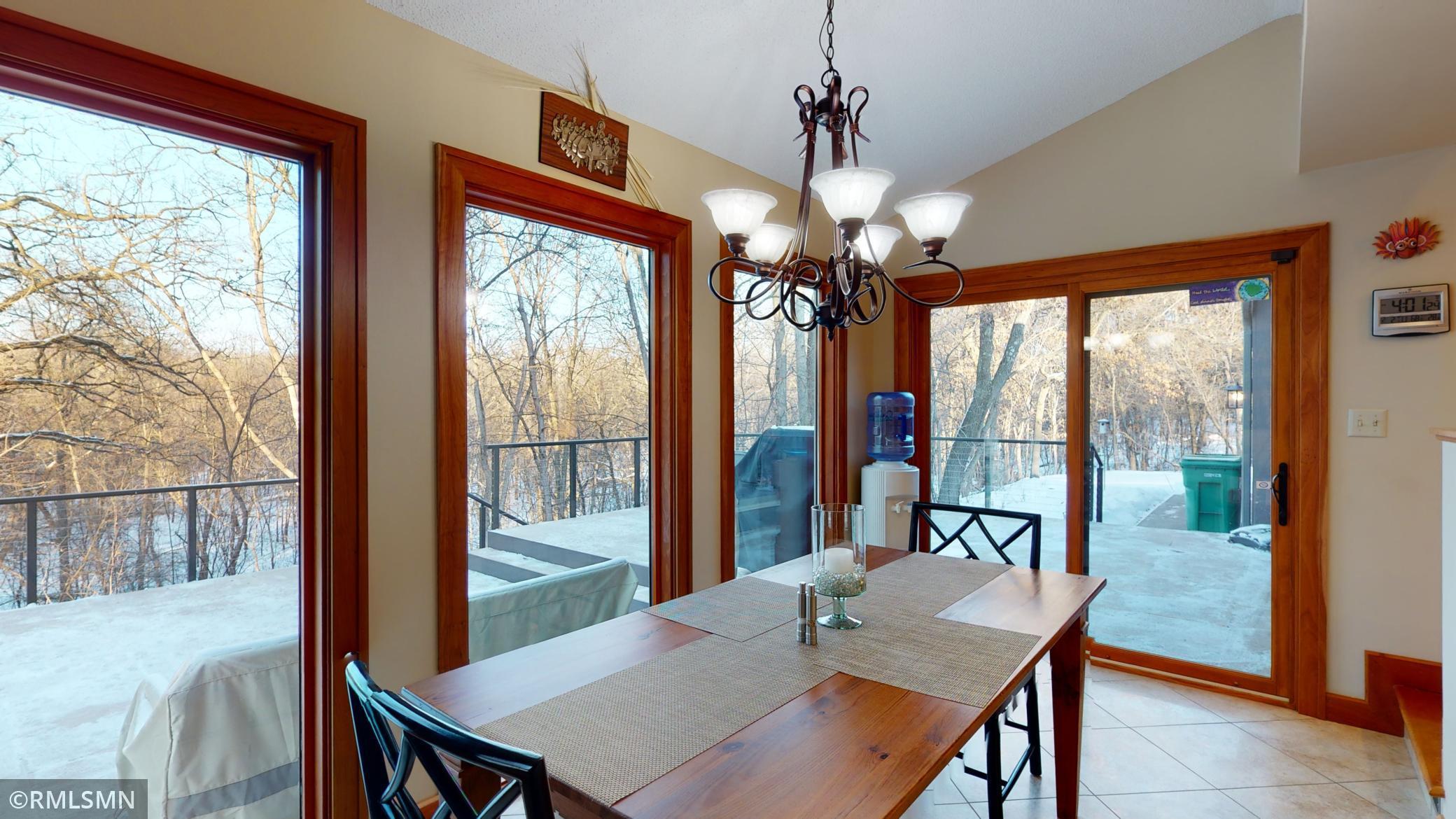 6770 Buckridge Court Northeast Rochester, MN 55906 - Photo 9 of 40 Gallery Image 9