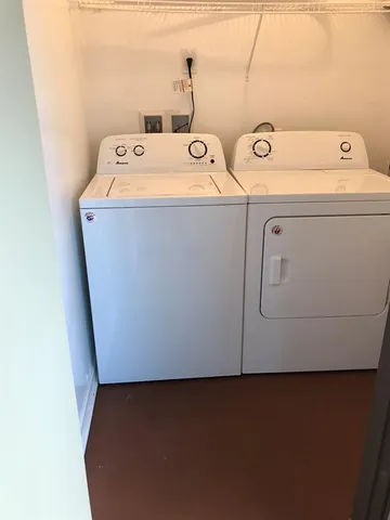 $2,300 | 819 Northeast 199th Street, Unit 205, Miami, FL 33179