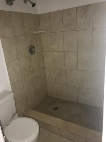 $2,300 | 819 Northeast 199th Street, Unit 205, Miami, FL 33179