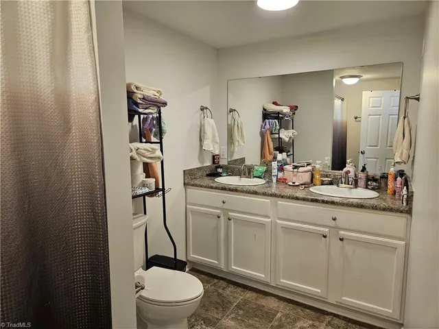 $210,000 | 133 Central Drive, Mount Airy, NC 27030