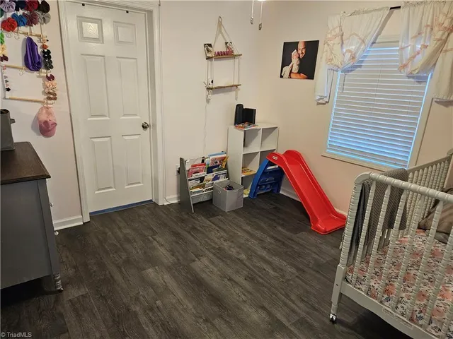 $210,000 | 133 Central Drive, Mount Airy, NC 27030