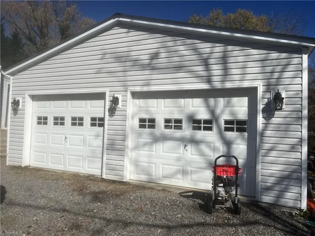 $210,000 | 133 Central Drive, Mount Airy, NC 27030