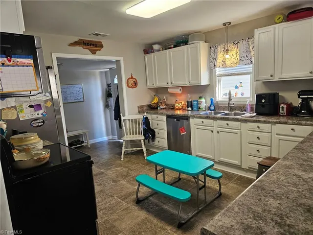 $210,000 | 133 Central Drive, Mount Airy, NC 27030