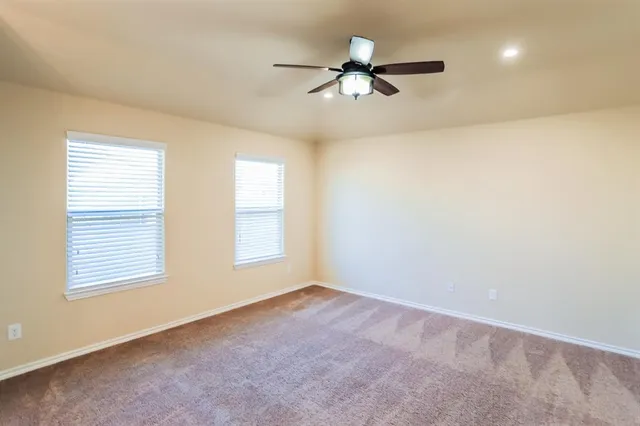 $1,945 | 522 Cantebury Park Lane, Ponder, TX 76259