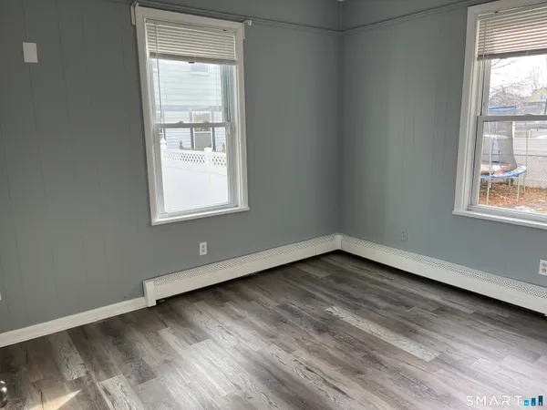 $2,500 | 2449-2451 North Avenue, Unit 1, Bridgeport, CT 06604