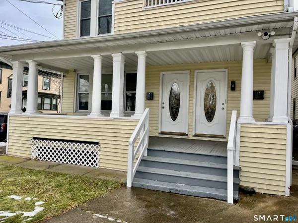 $2,500 | 2449-2451 North Avenue, Unit 1, Bridgeport, CT 06604