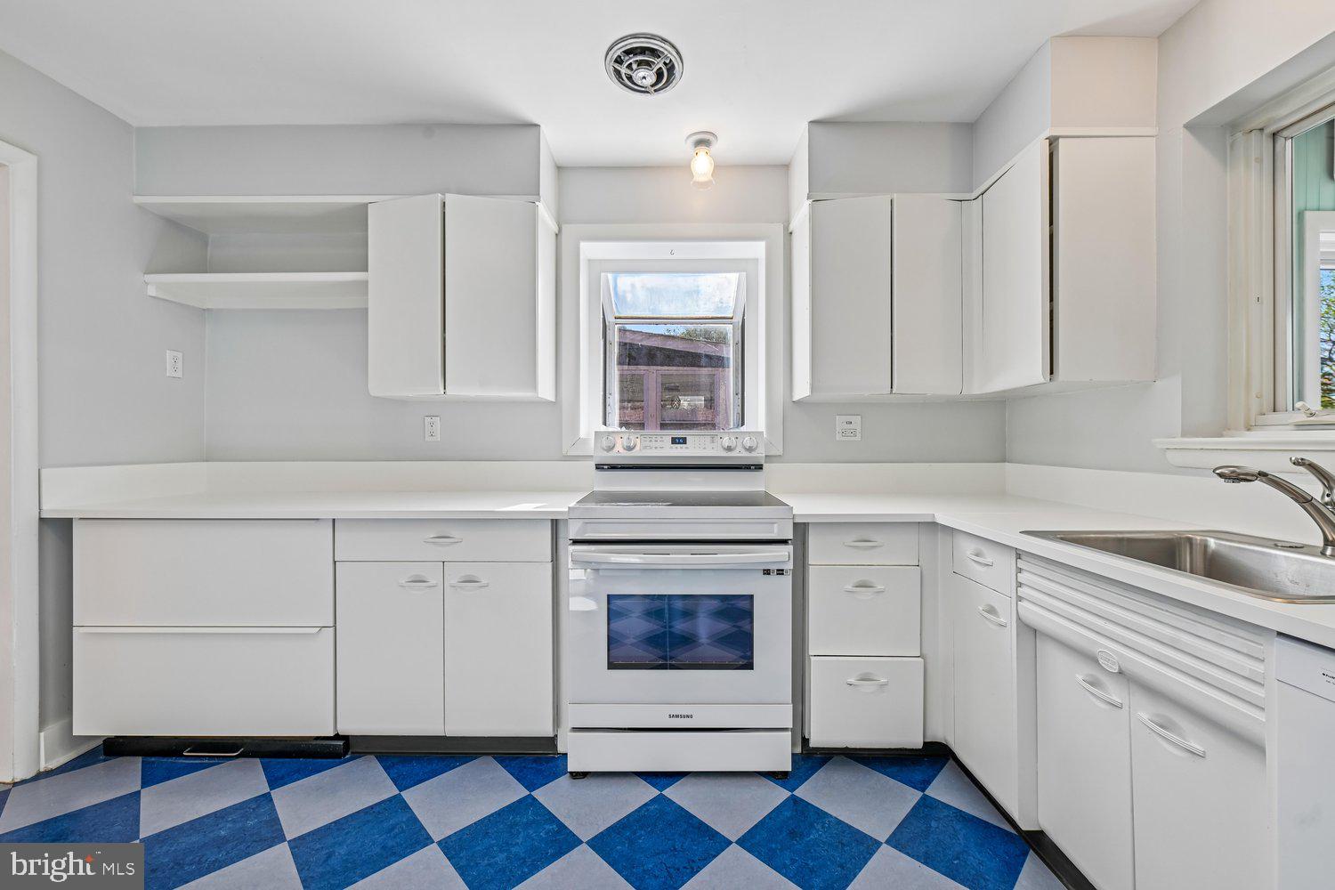 1312 Geranium Street Northwest Washington, DC 20012 - Photo 17 of 75 Kitchen with abundance od f storage