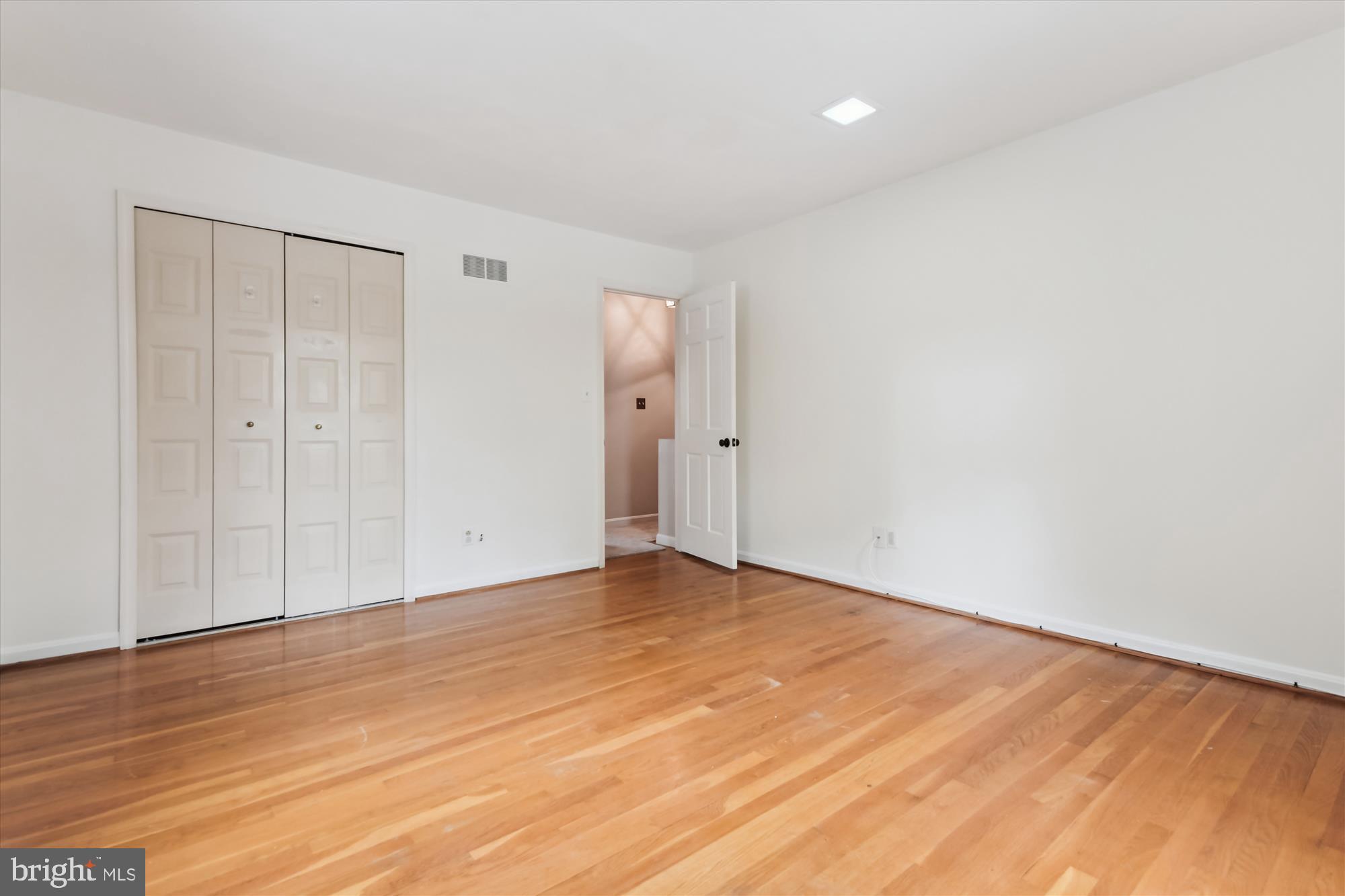1016 West Joppa Road Towson, MD 21204 - Photo 23 of 43 Bedroom #2