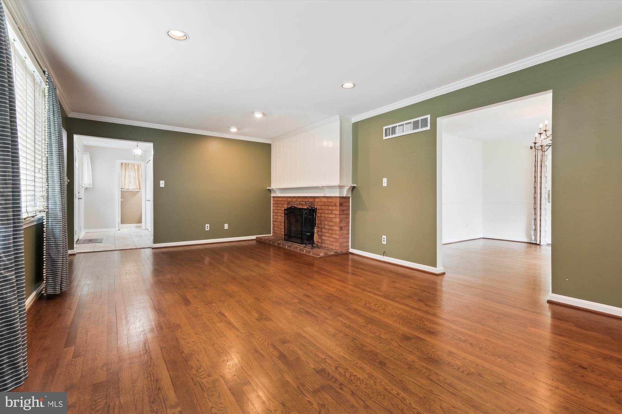1016 West Joppa Road Towson, MD 21204 - Photo 4 of 43 Living Room with Hardwoods & Fireplace