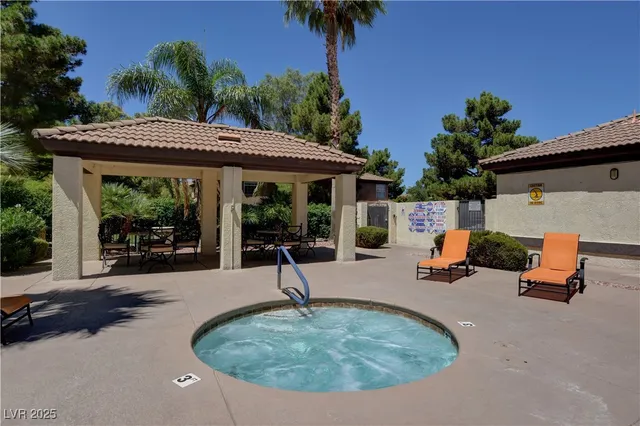 $235,000 | 231 West Horizon Ridge Parkway, Unit 2117, Henderson, NV 89012