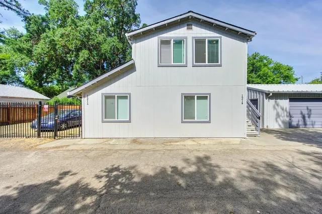 $1,049,000 | 121 1st Street, Woodland, CA 95695