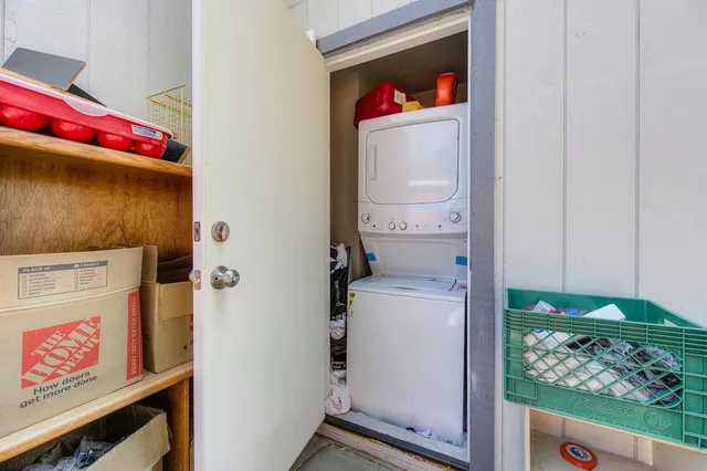 $1,049,000 | 121 1st Street, Woodland, CA 95695