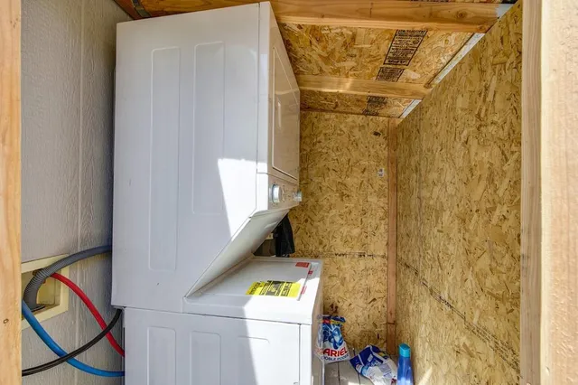 $1,049,000 | 121 1st Street, Woodland, CA 95695