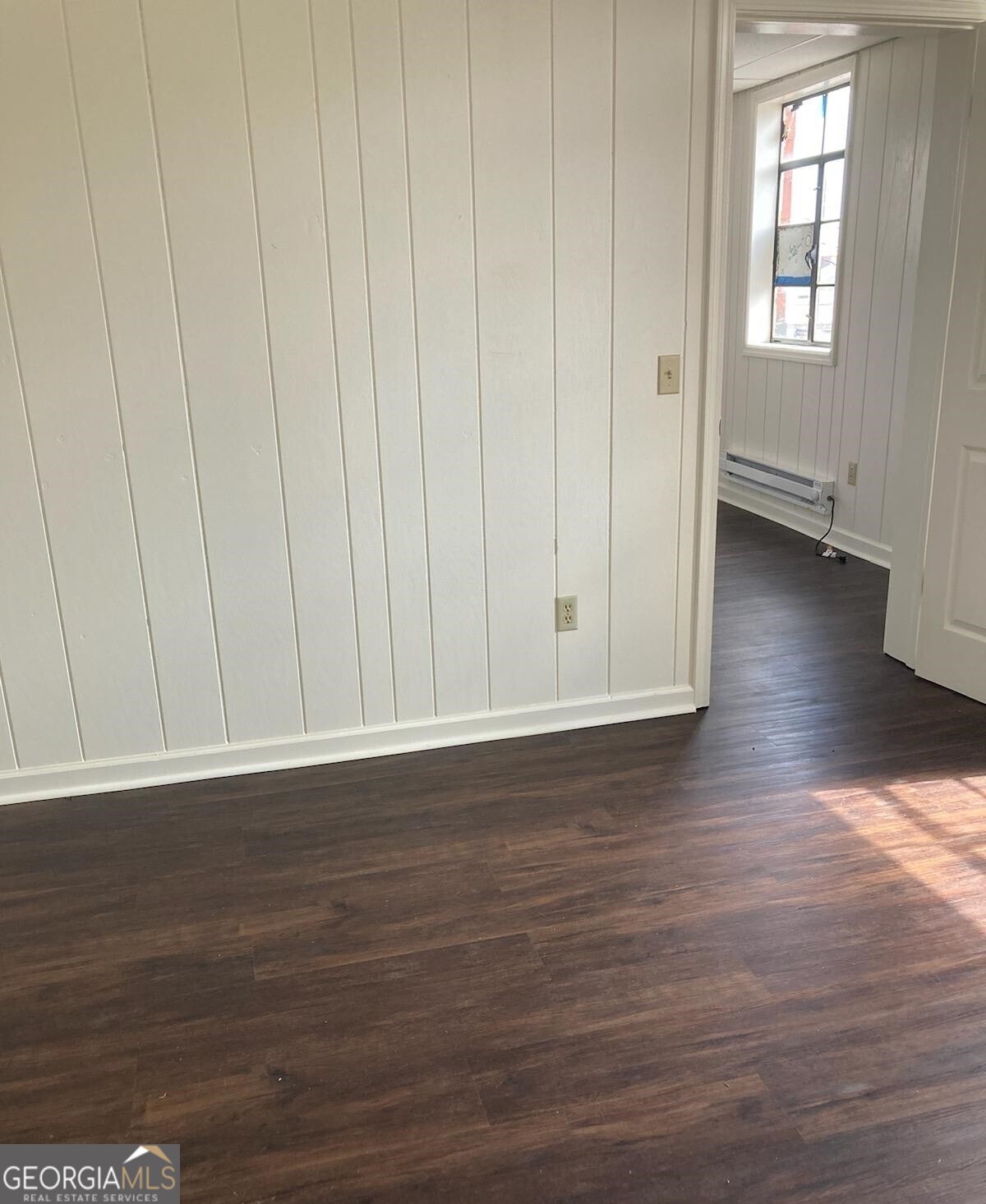 1529 South 1529 S Main Street, Unit 3 Jasper, GA 30143 - Photo 7 of 14 a view of a livingroom with wooden floor