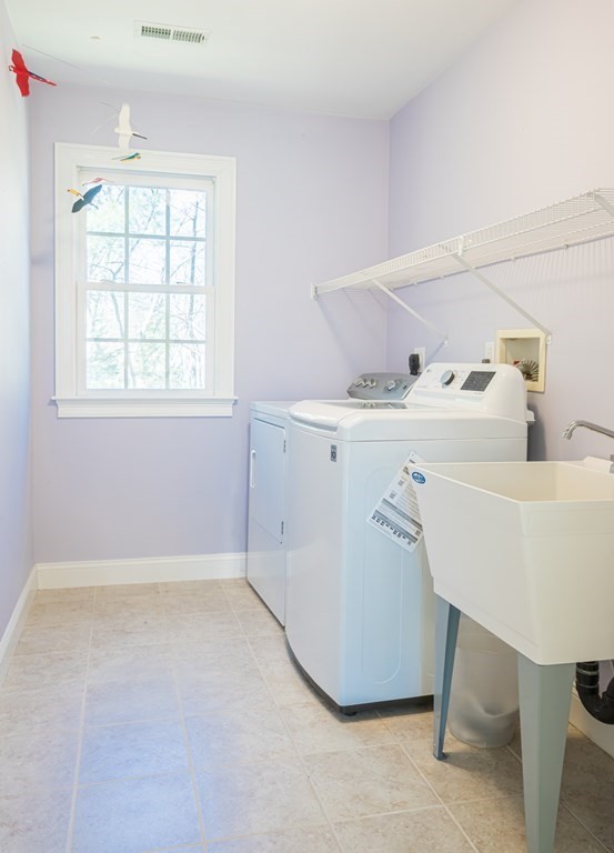 83 Hemlock Road Sudbury, MA 01776 - Photo 23 of 26