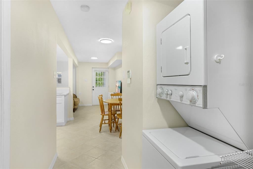 707 Oneida Road Palmetto, FL 34221 - Photo 27 of 37 Gallery Image 27