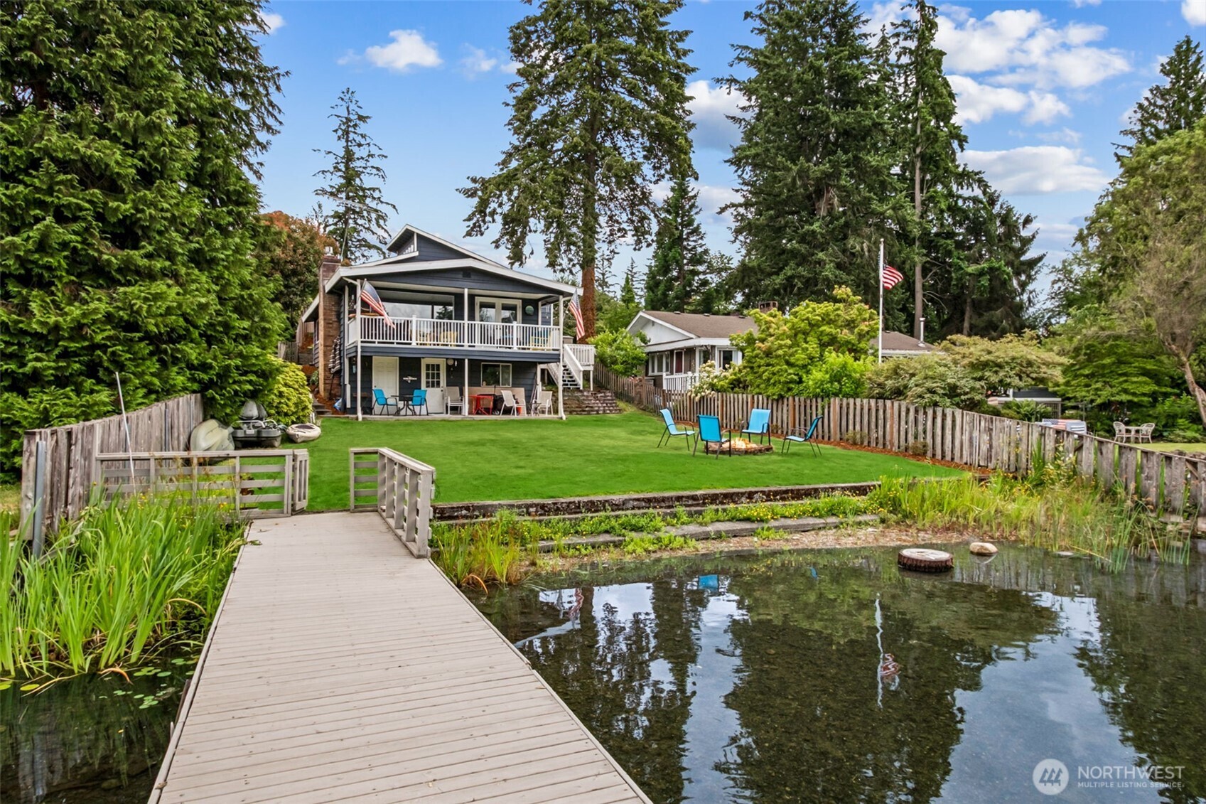 21702 Southeast 262nd Place Maple Valley, WA 98038 - Photo 2 of 40