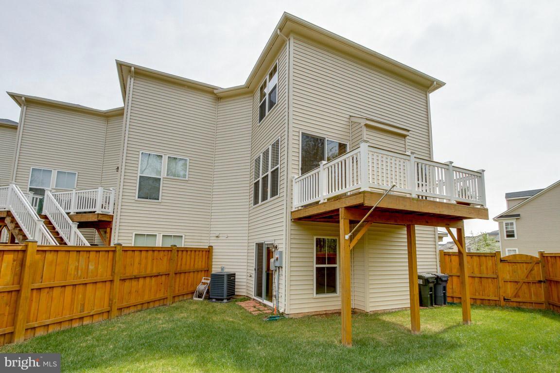 9087 Ribbon Falls Loop Bristow, VA 20136 - Photo 27 of 29 Rear Facade