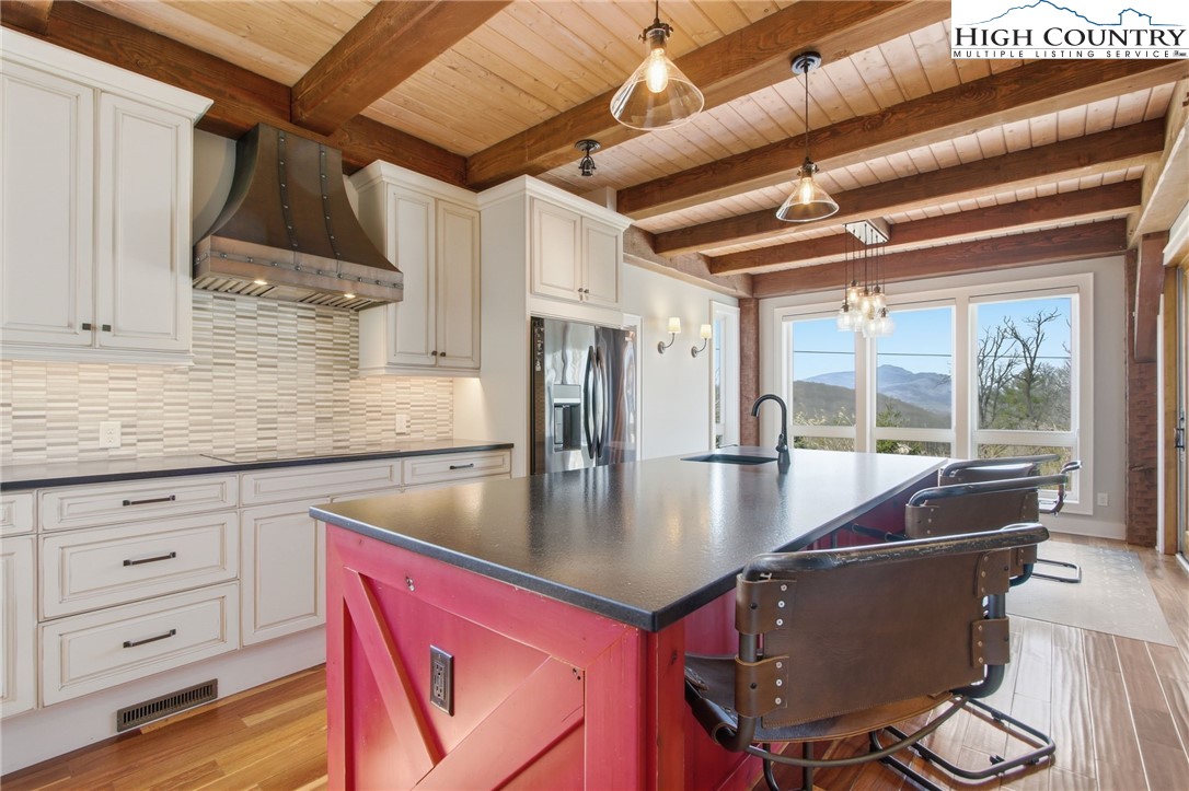 123 Park View Circle Boone, NC 28607 - Photo 16 of 48