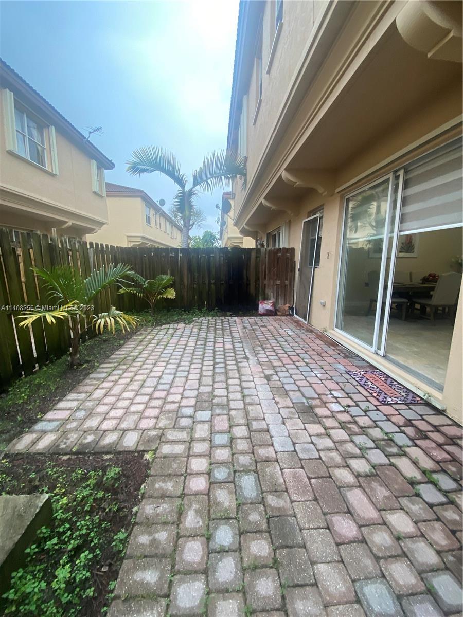 12812 Southwest 134th Terrace Miami, FL 33186 - Photo 30 of 41