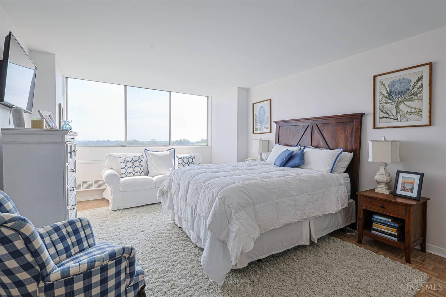 2324 Madison Road, Unit 1003 Cincinnati, OH 45208 - Photo 17 of 34 Gallery Image 17