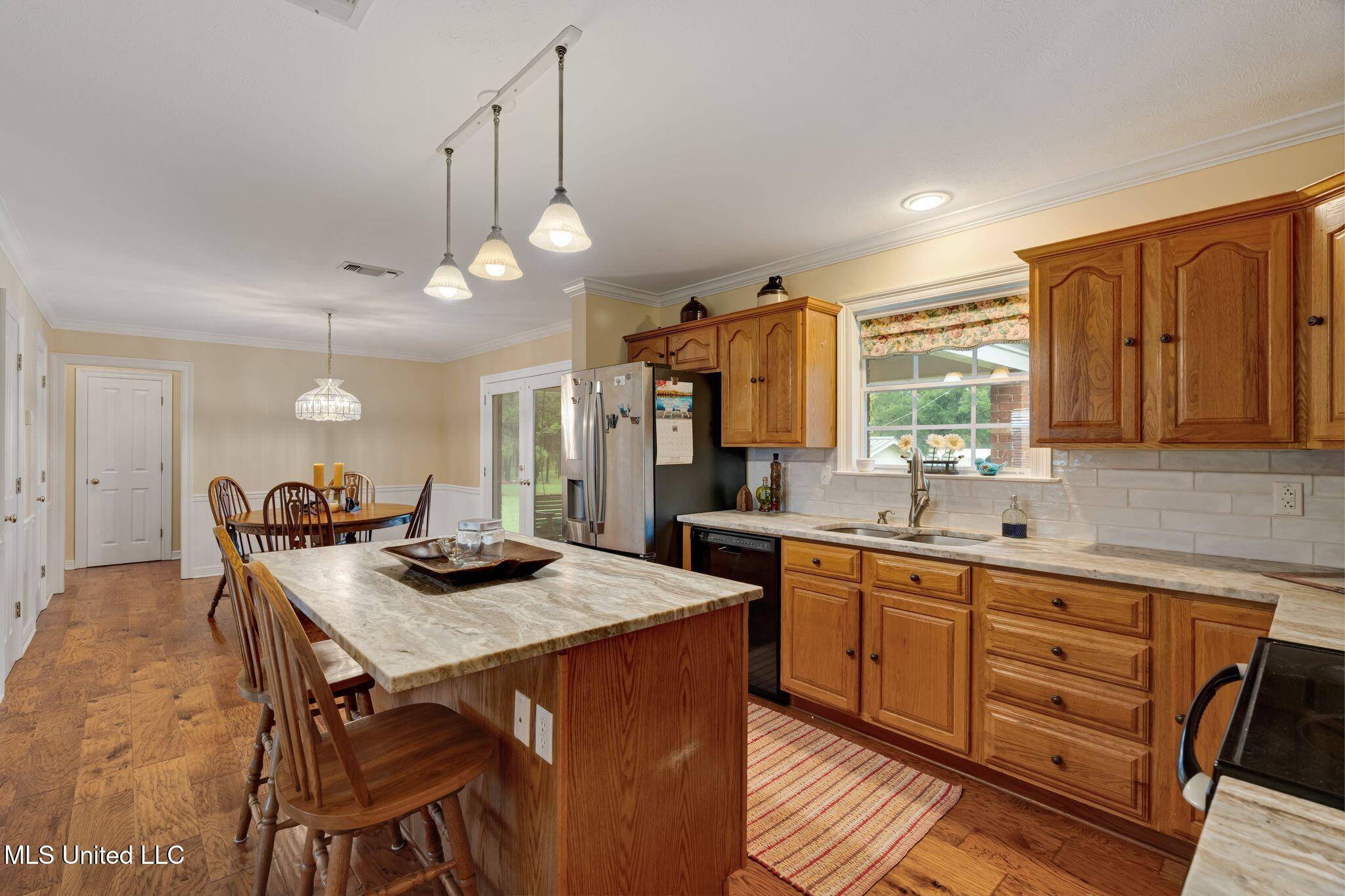 1227 Lambert Lane Southeast Brookhaven, MS 39601 - Photo 14 of 43 1227_Lambert_Ln_SE-14