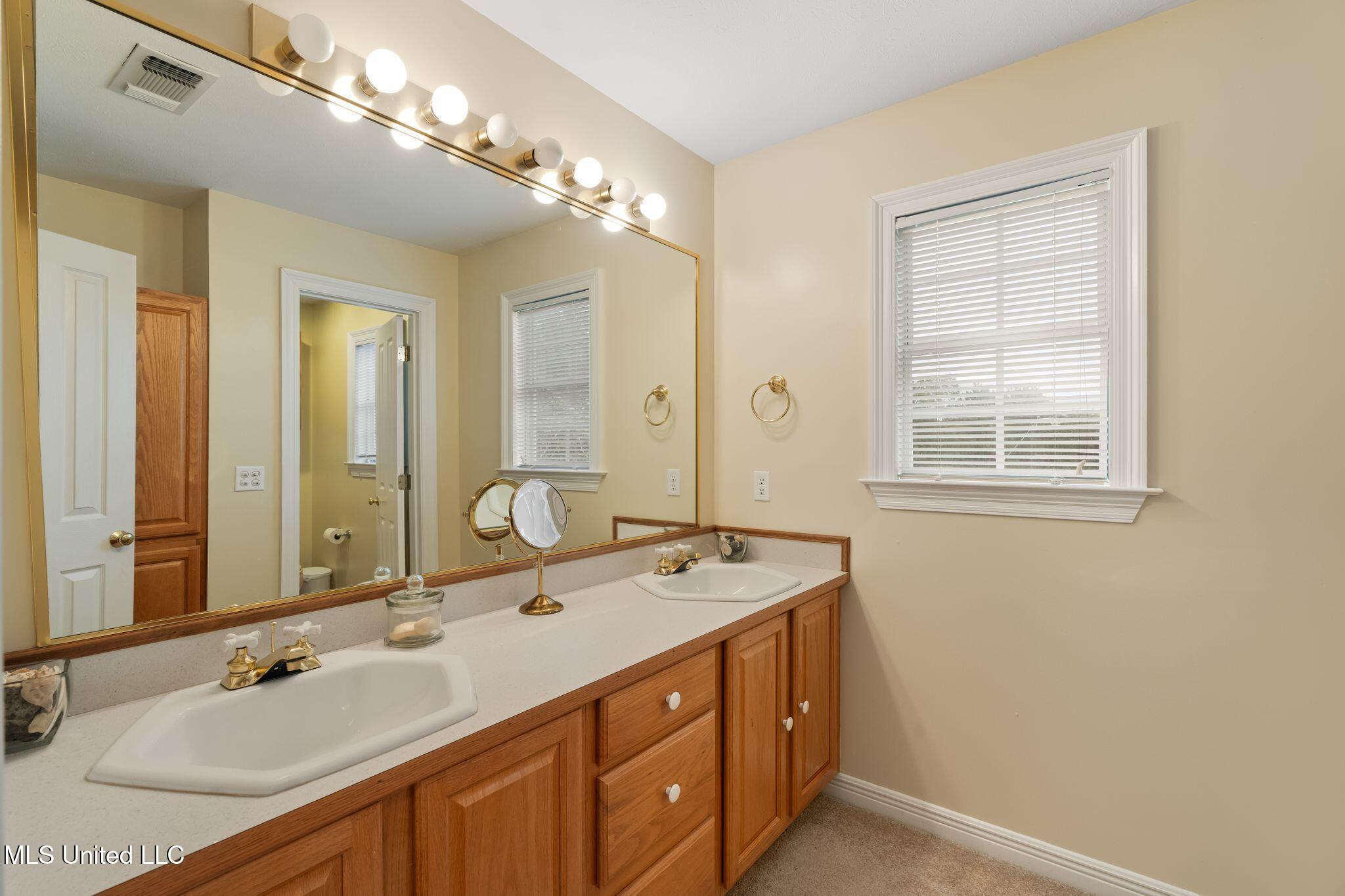 1227 Lambert Lane Southeast Brookhaven, MS 39601 - Photo 30 of 43 1227_Lambert_Ln_SE-30